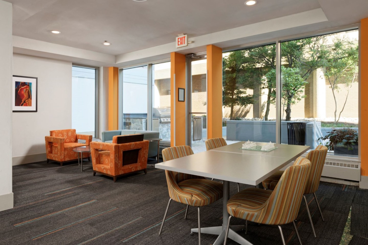 Lenox Club Image 30