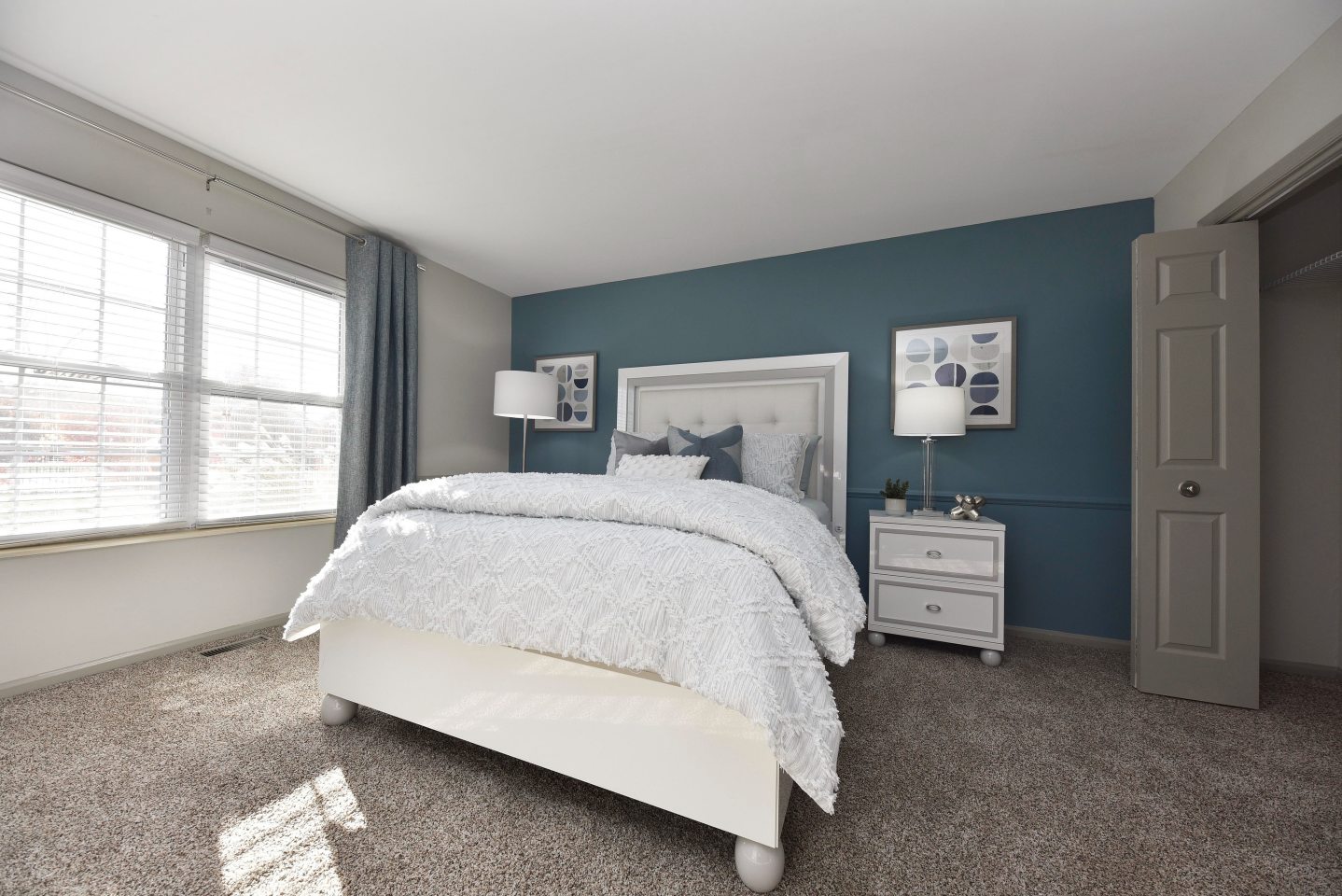 Everly Meridian Hills Image 5