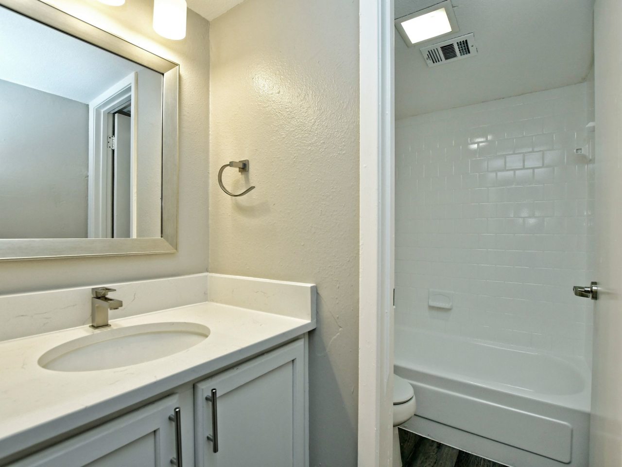 Sandpiper Apartments Image 13