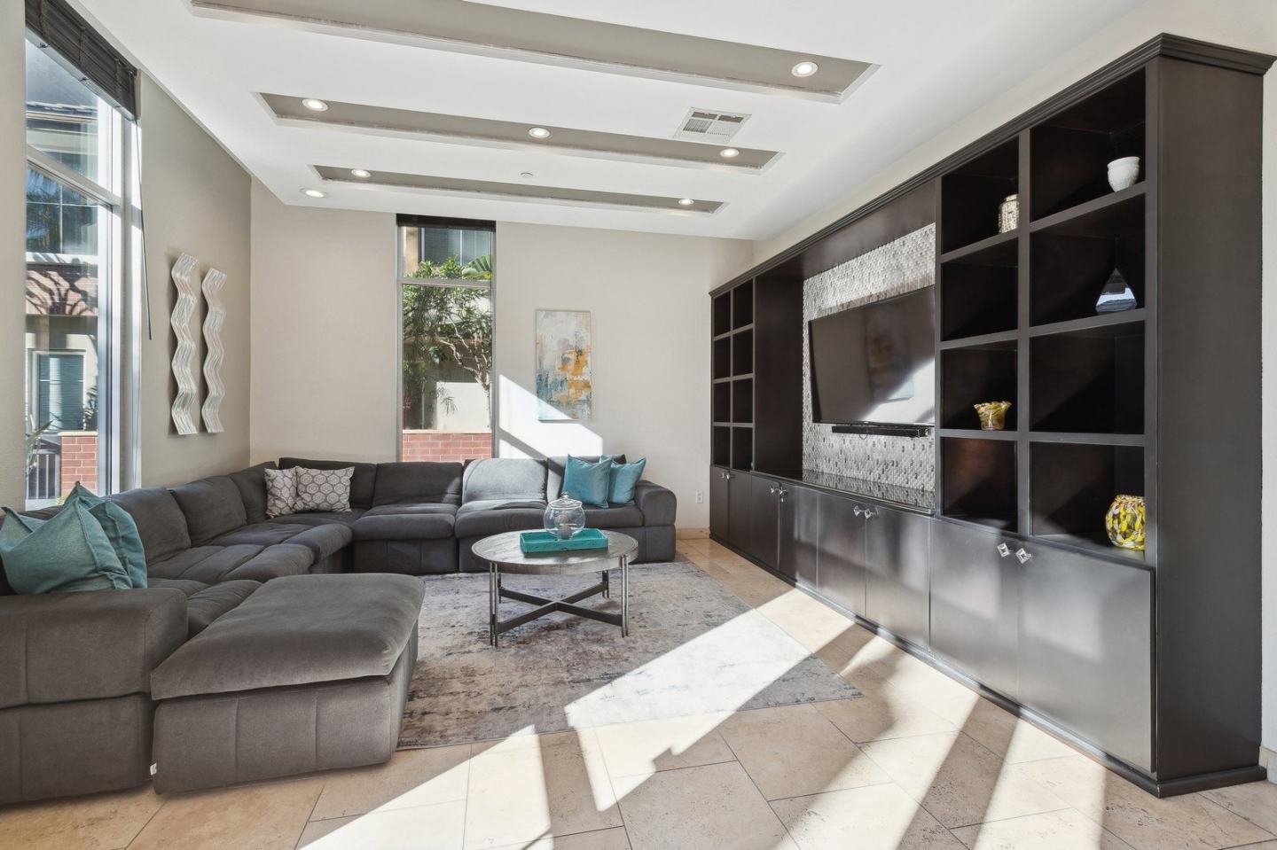 Ontario Town Square Townhomes Image 18