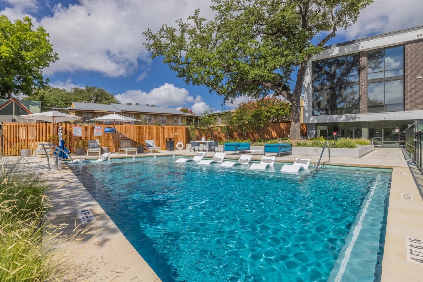 1155 Barton Springs Image 14