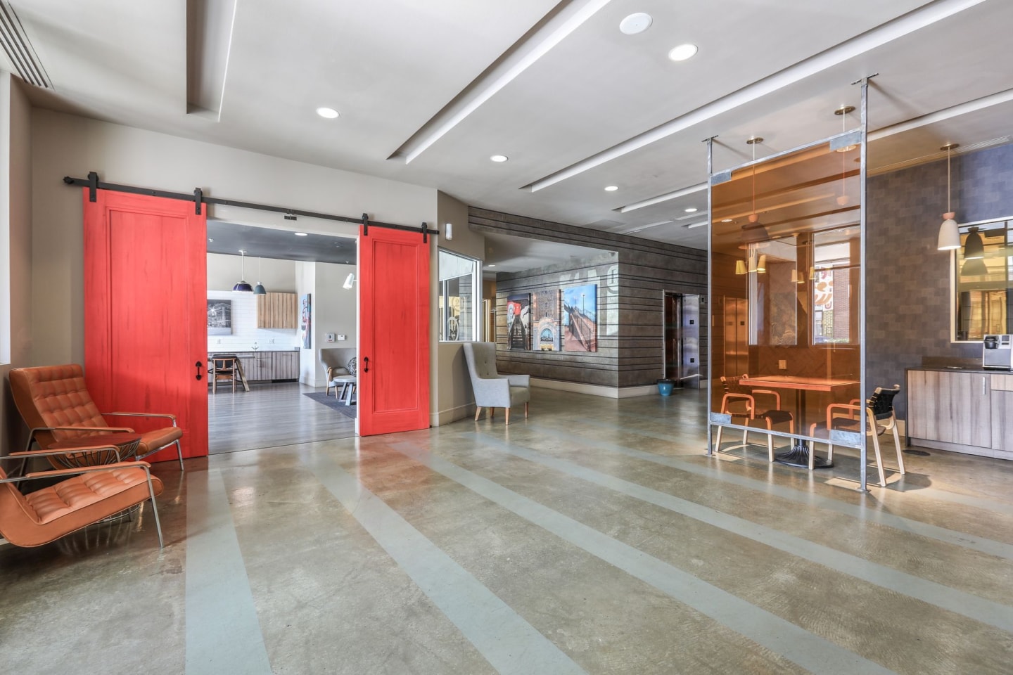 TwentyOne01 on Market Apartments Image 3