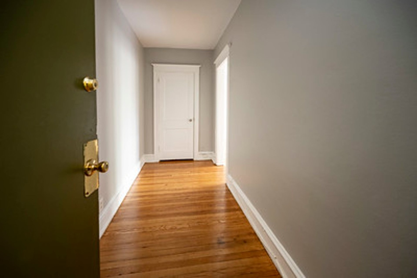 English Manor Image 16