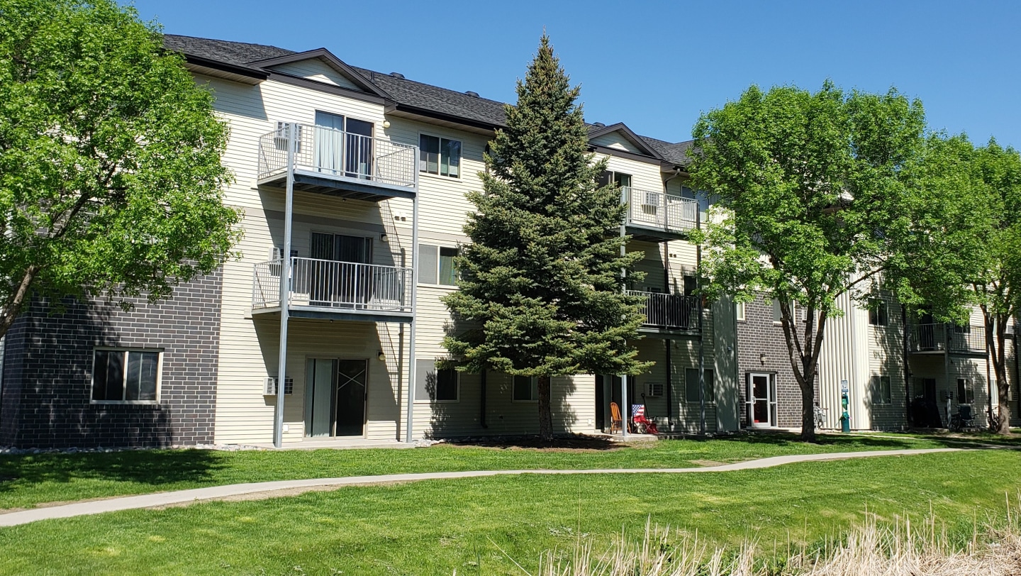 Campus Place III Apartments Image 1