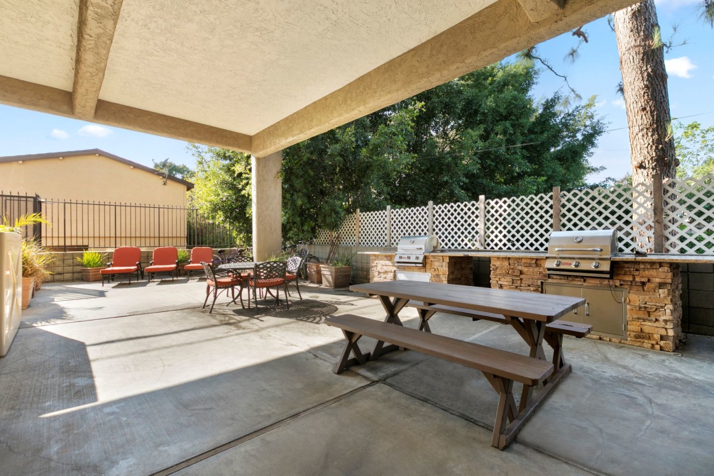 Vista Apartments Image 35