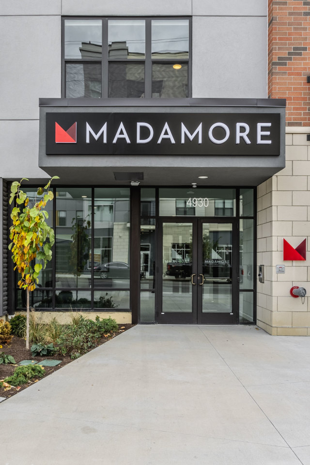 Madamore Image 48