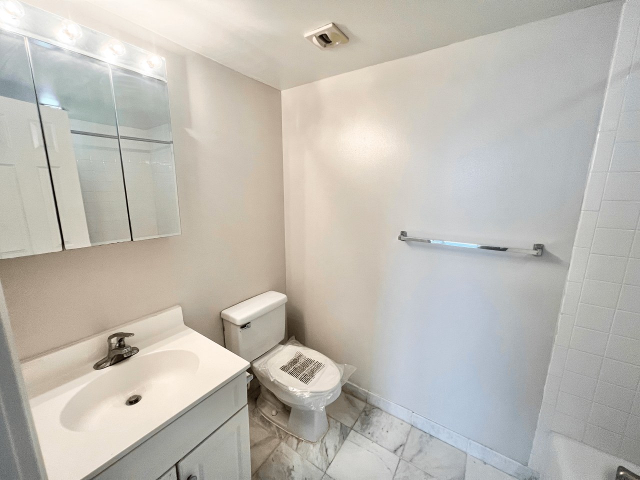 Rittenhouse Row Apartments Image 17