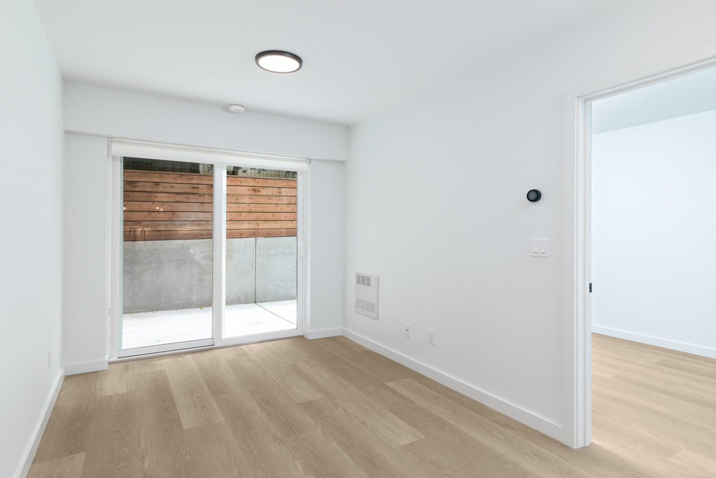 1725 TURK Street Image 5