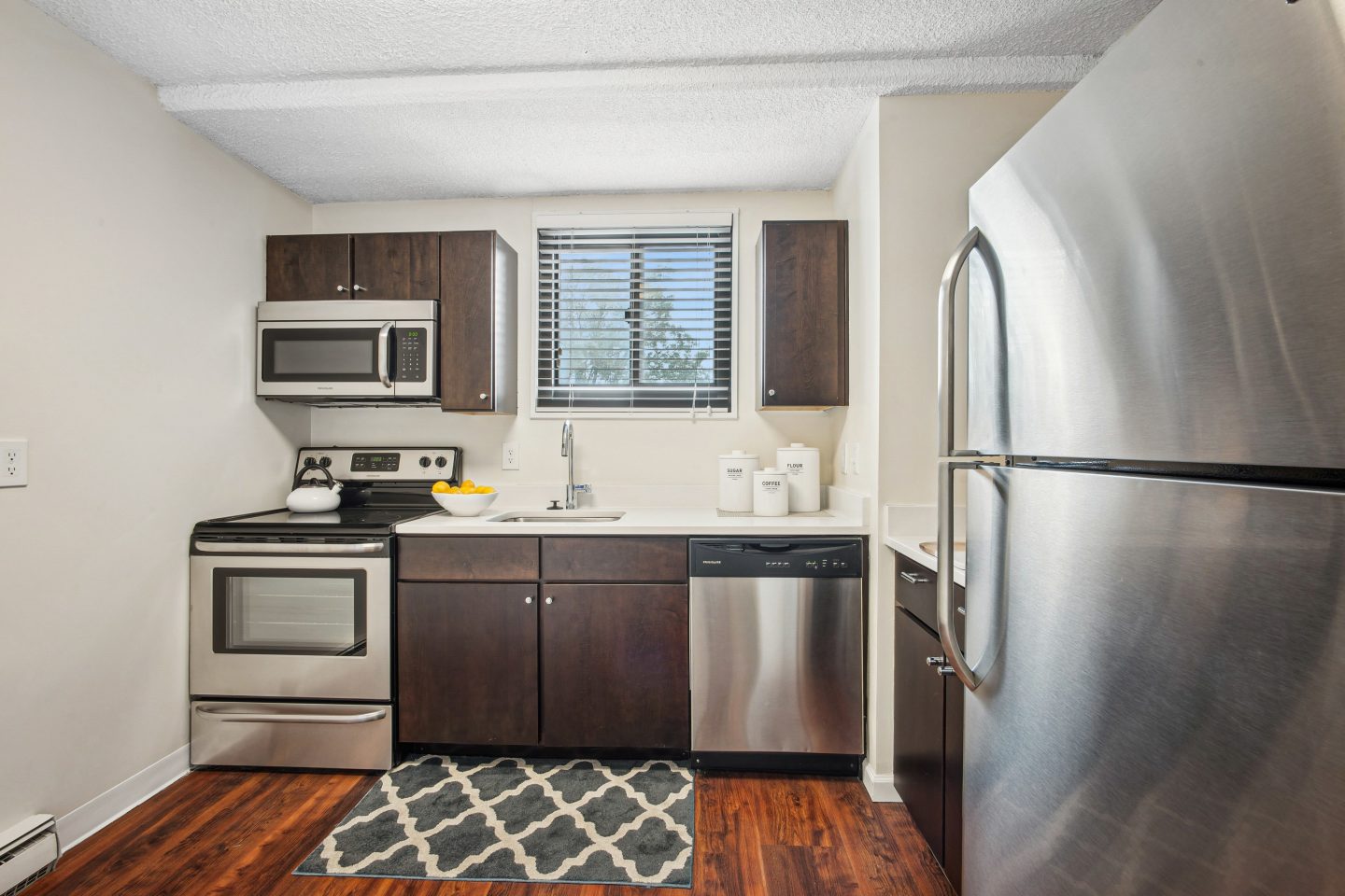 Riverside Apartments Image 40