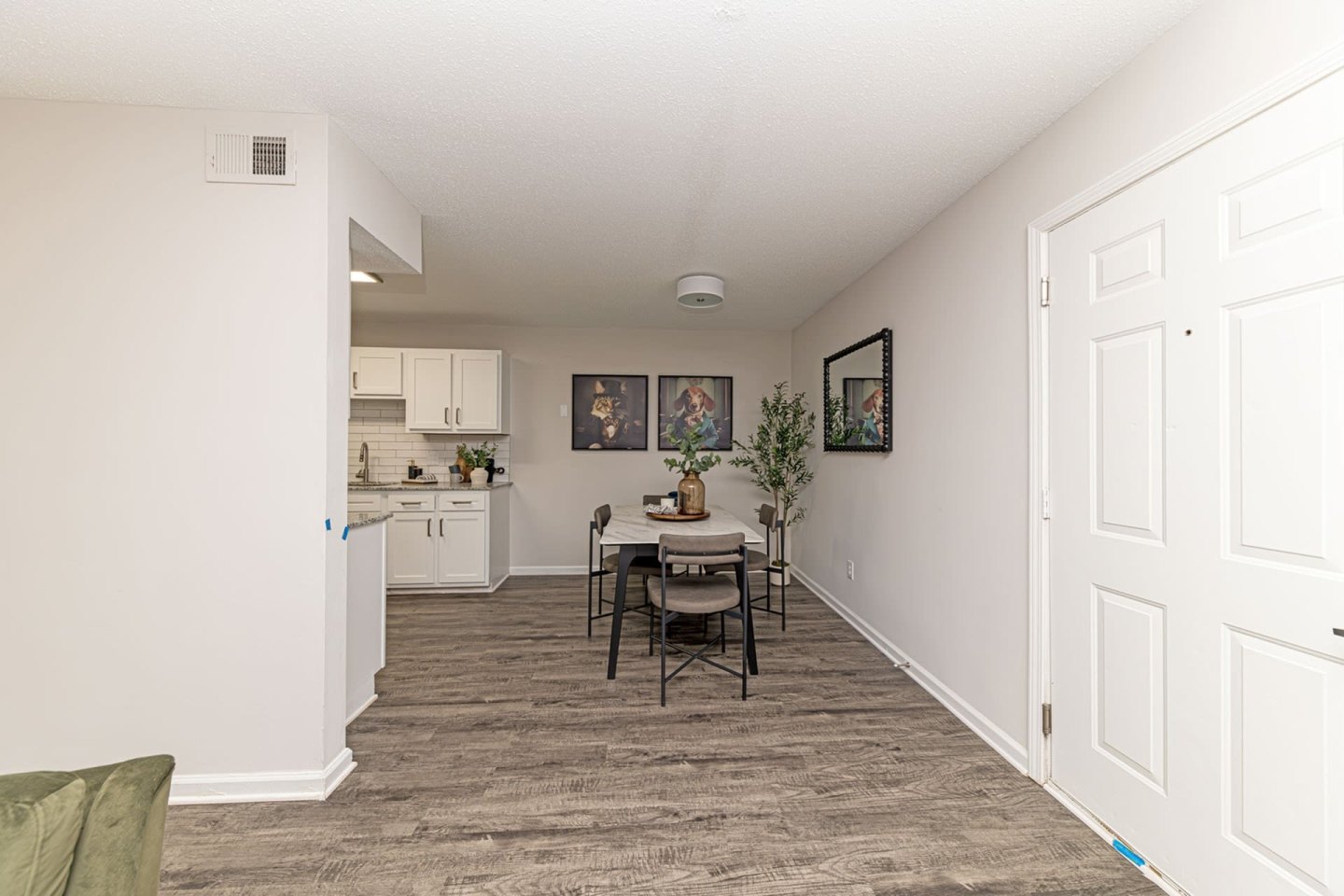 The Wesley Apartment Homes Image 10