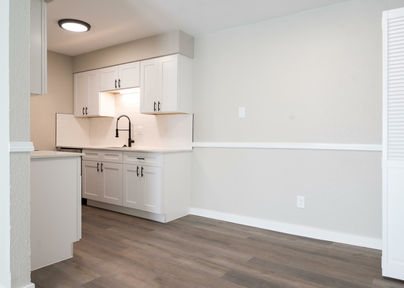 Highpoint Creek Apartments Image 8