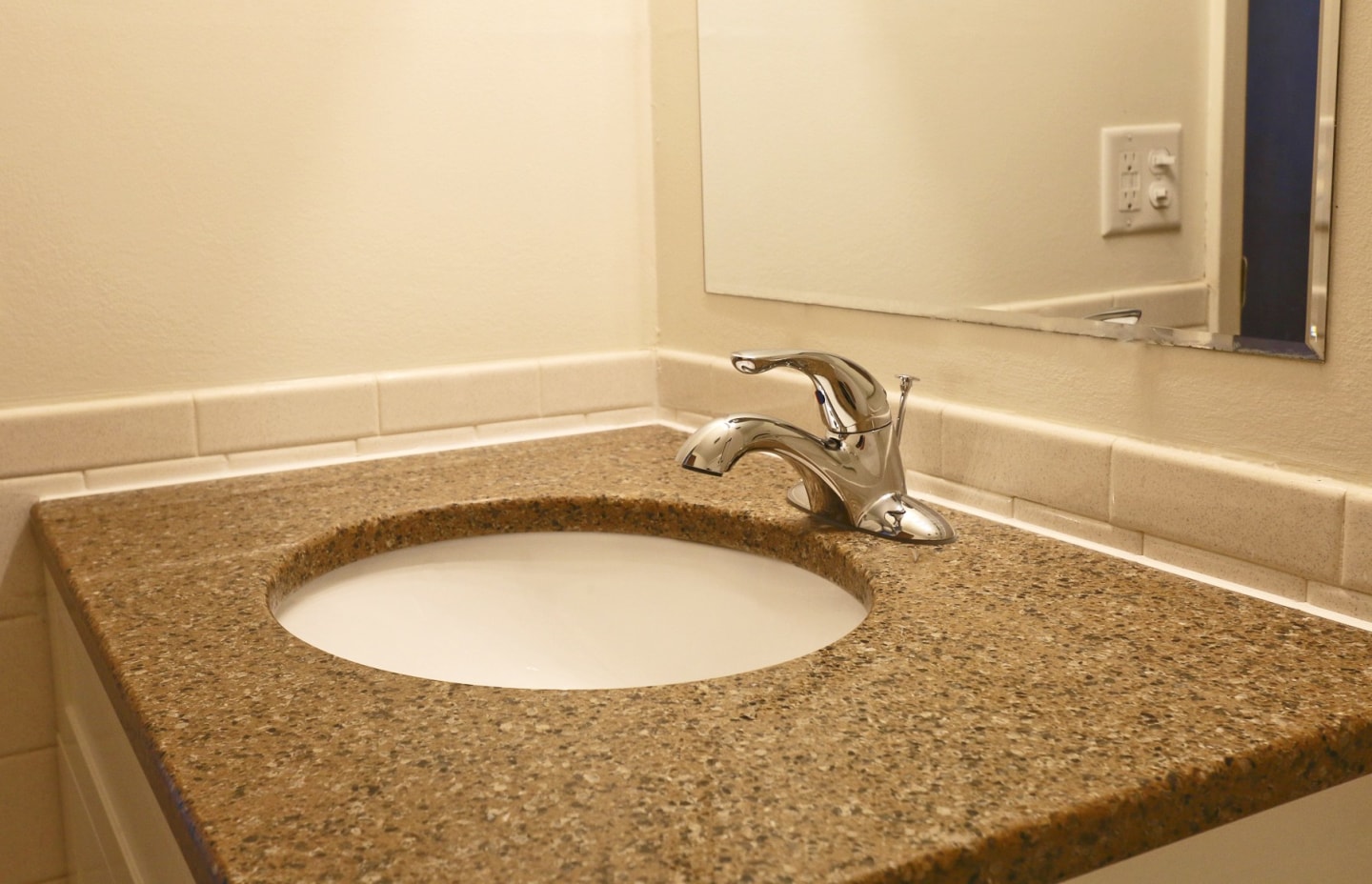 Cedar Manor Apartments Image 10