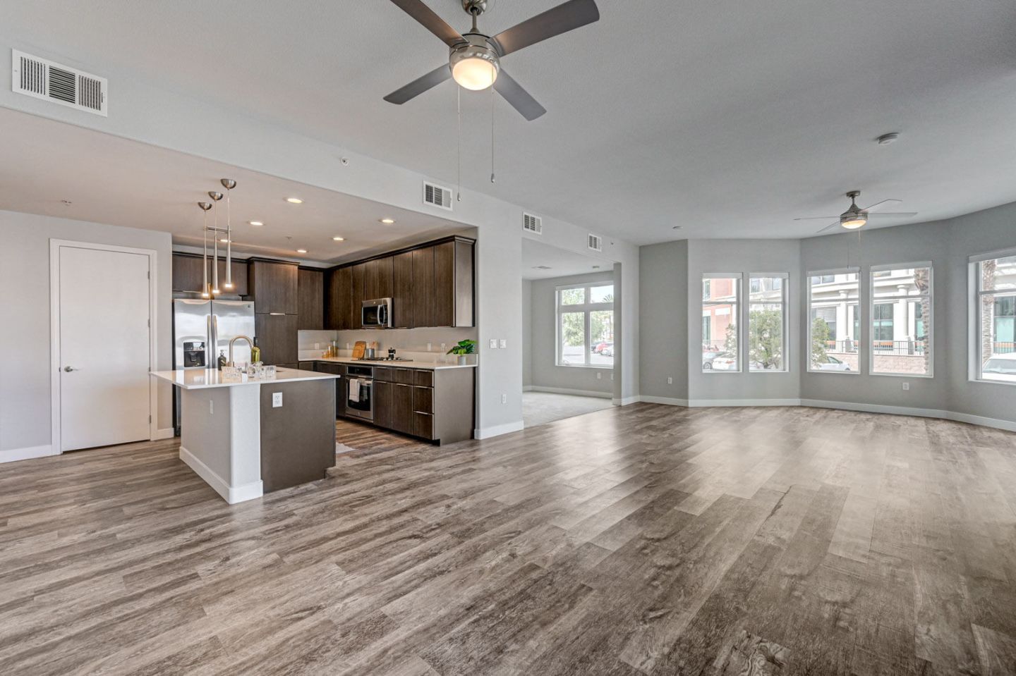 The Gramercy Residences Image 53
