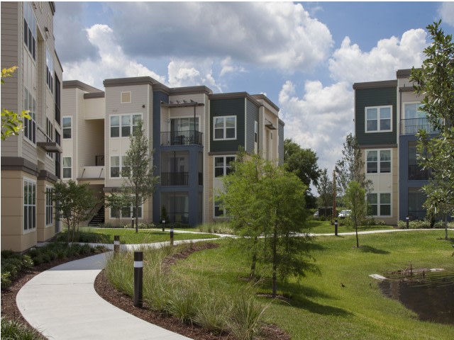 Dwell Nona Place Image 4