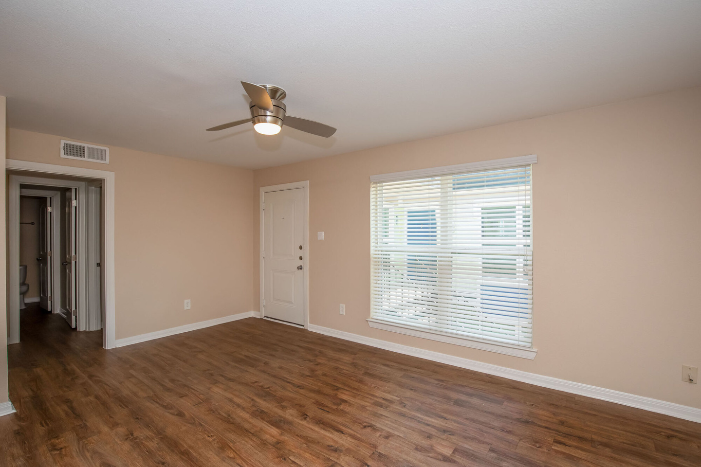 Dominion at Oak Forest Apartments Image 37
