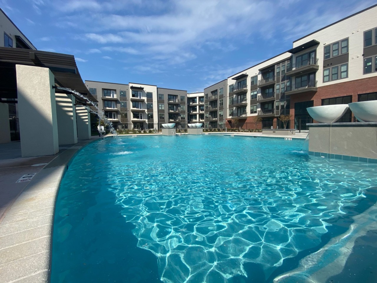 555 Flats Image 11