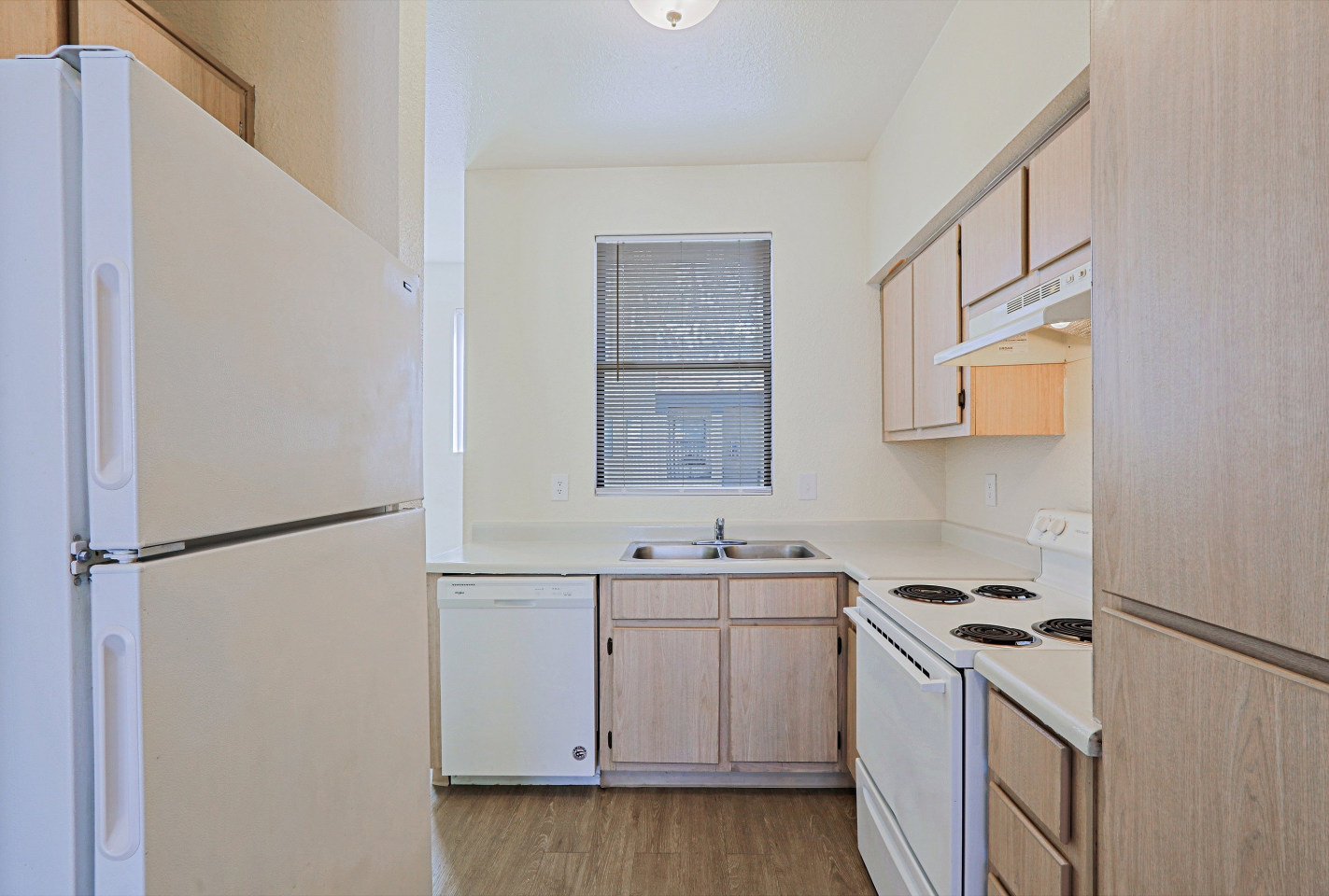 River North Apartments Image 11