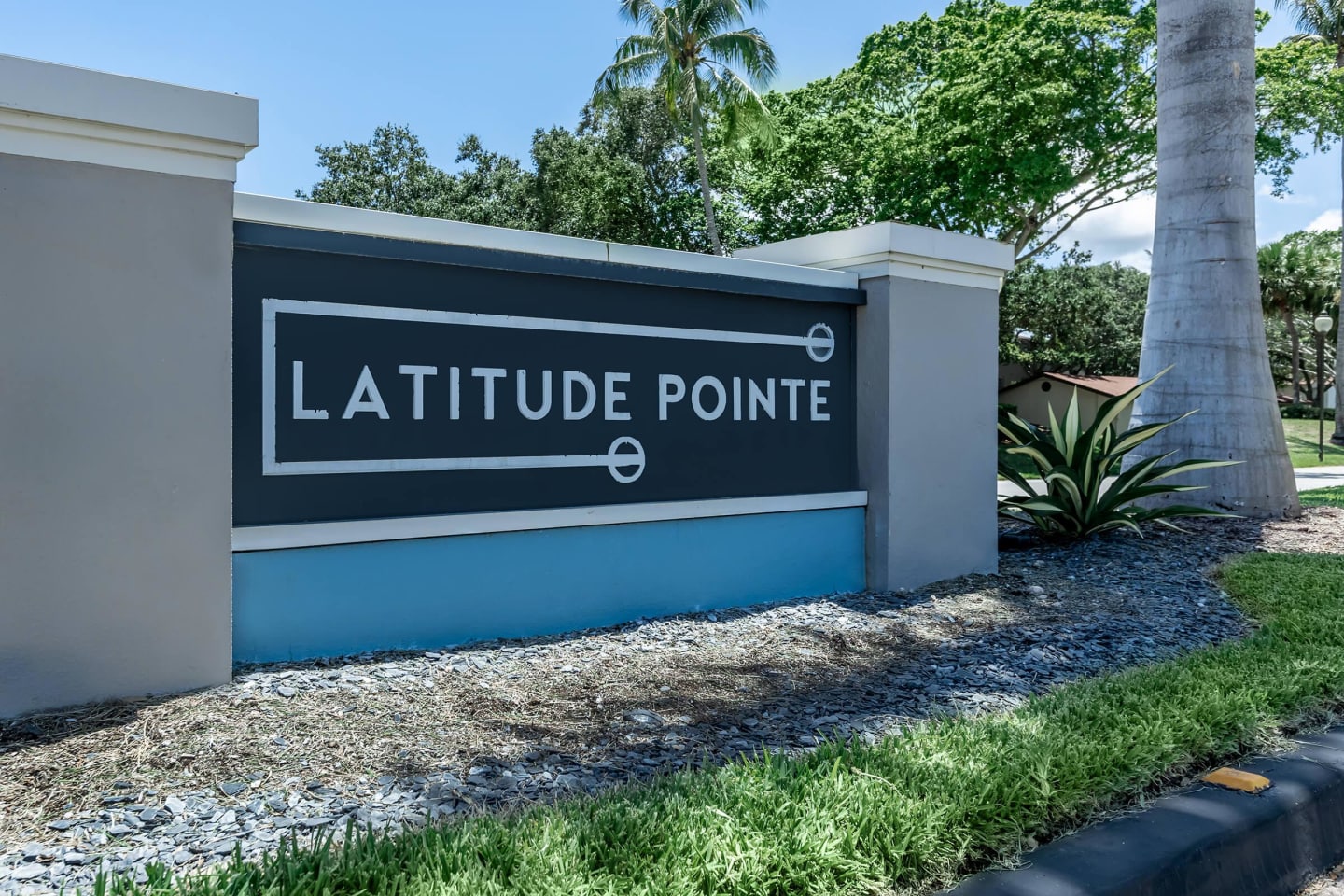 Latitude Pointe Image 42