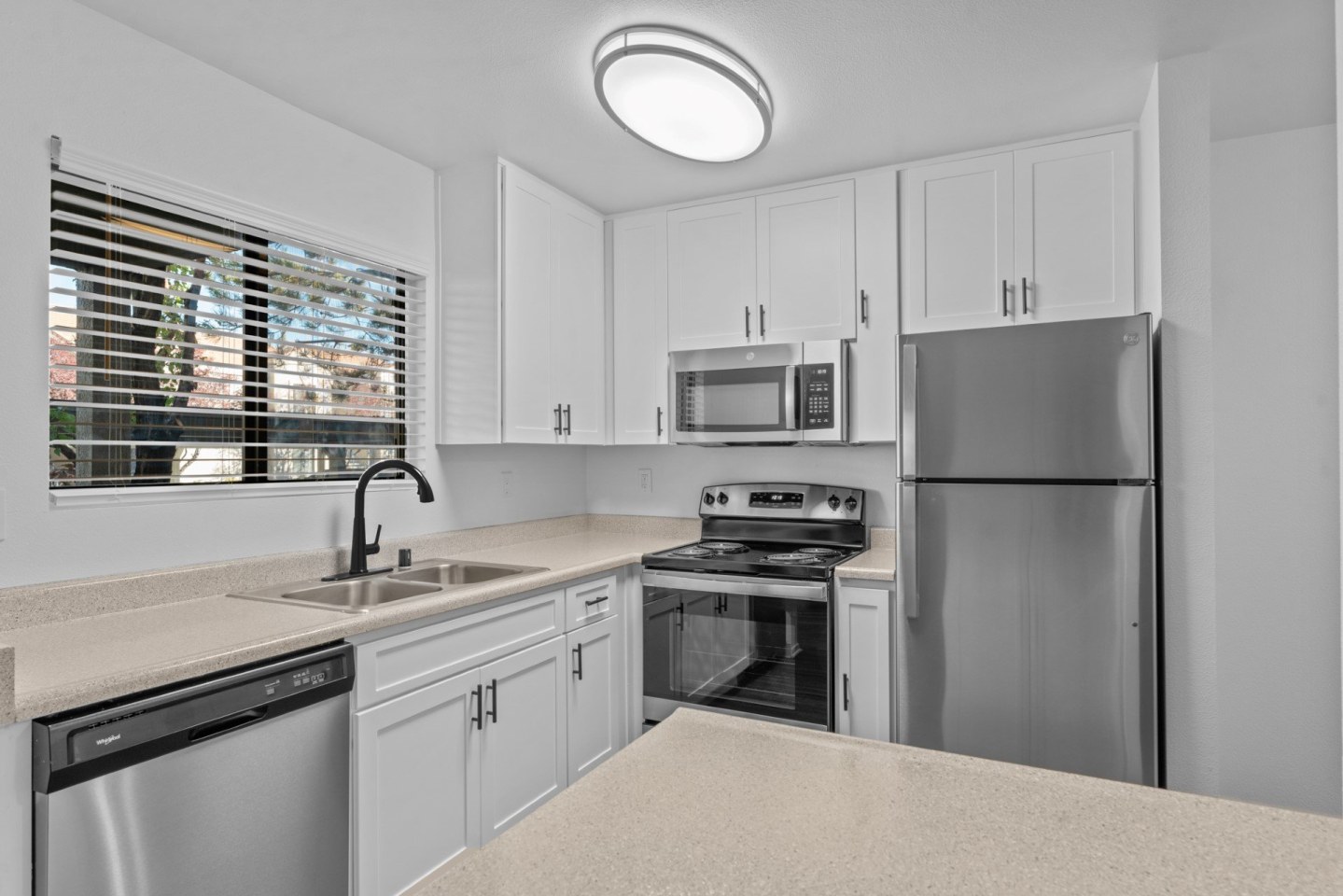 Sagecliff Apartments Image 6