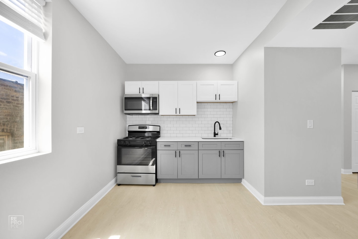 310 N Menard Image 2