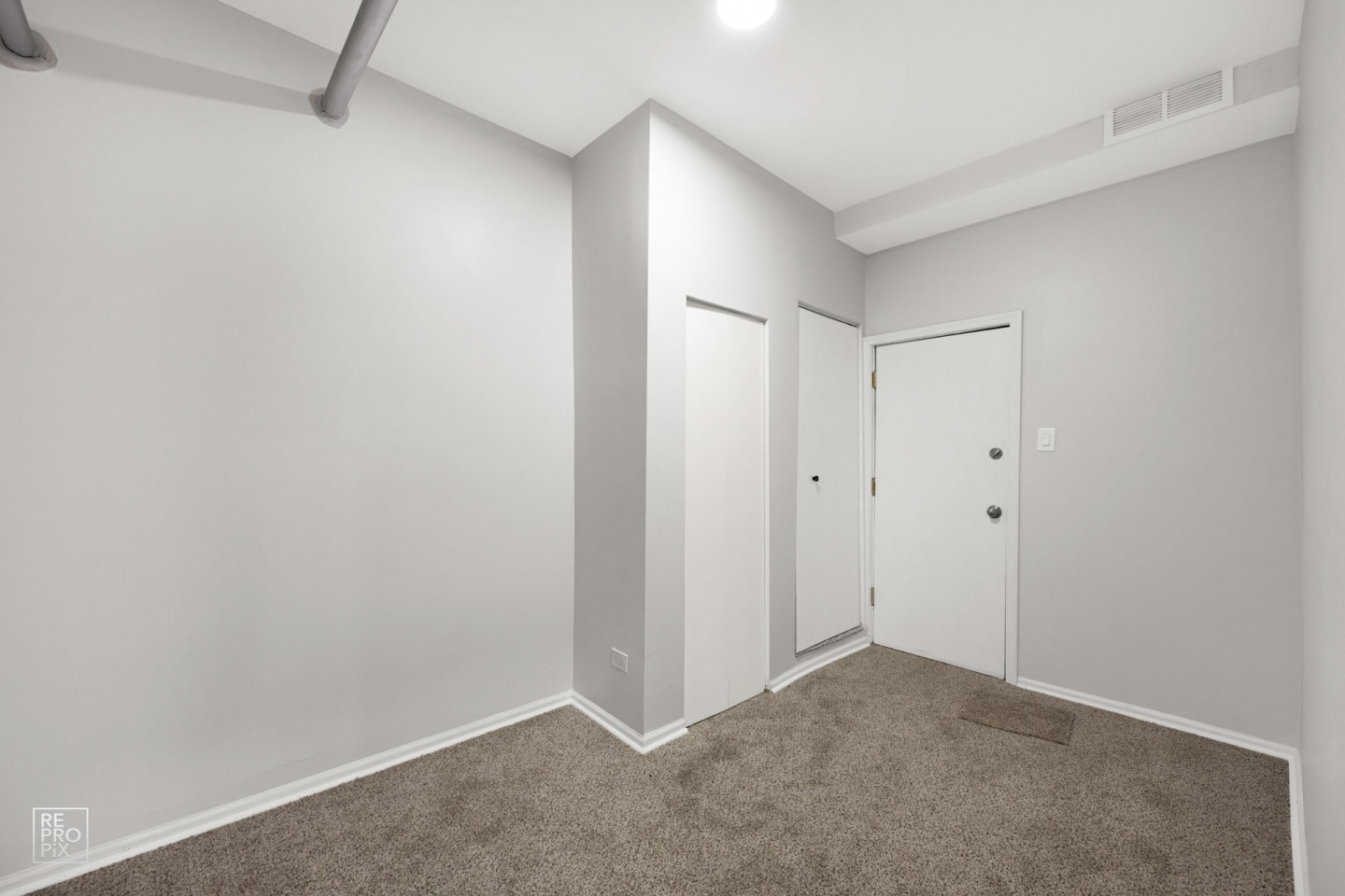 5948 W Superior Image 14