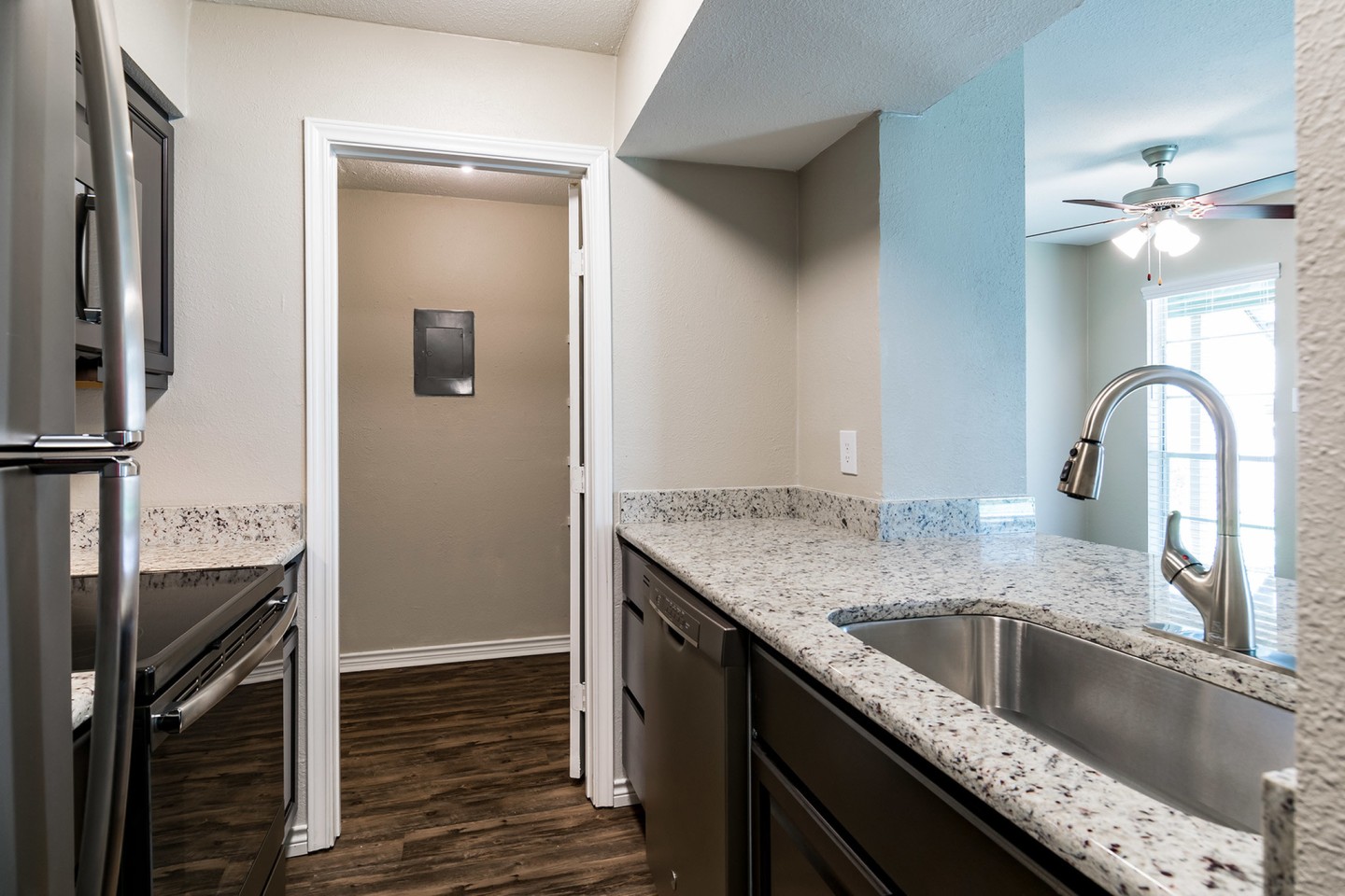Coronado North Apartments Image 14
