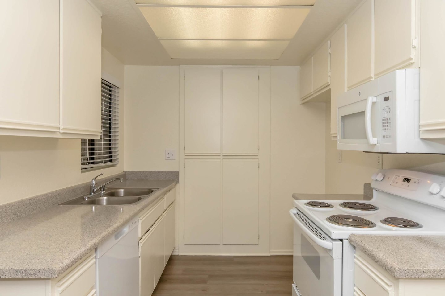 Westridge Apartment Homes Image 45