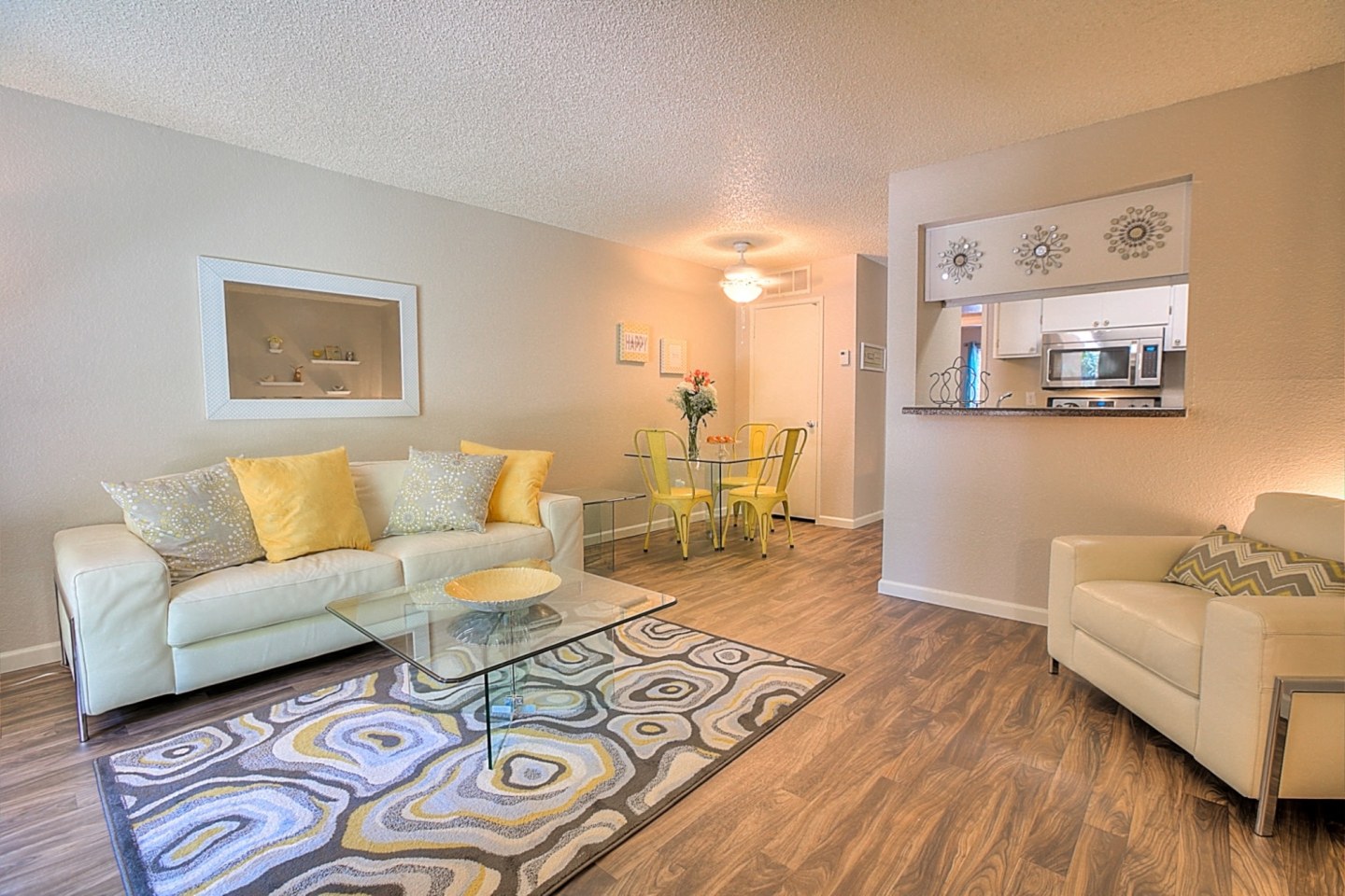 Eagle Point Apartments Image 4