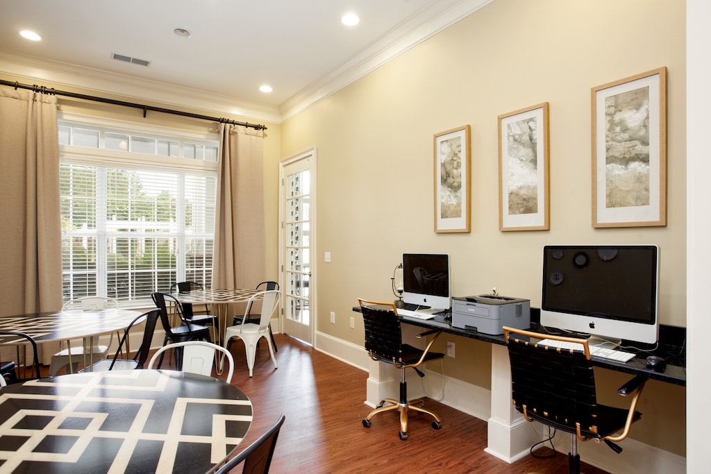 Madison Park Image 16