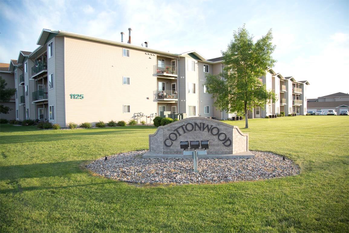 Cottonwood Apartment Homes Image 10