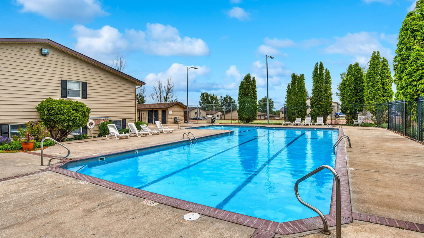 Castlerock Apartment Homes Image 8