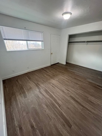 University Villa Apartments Image 14