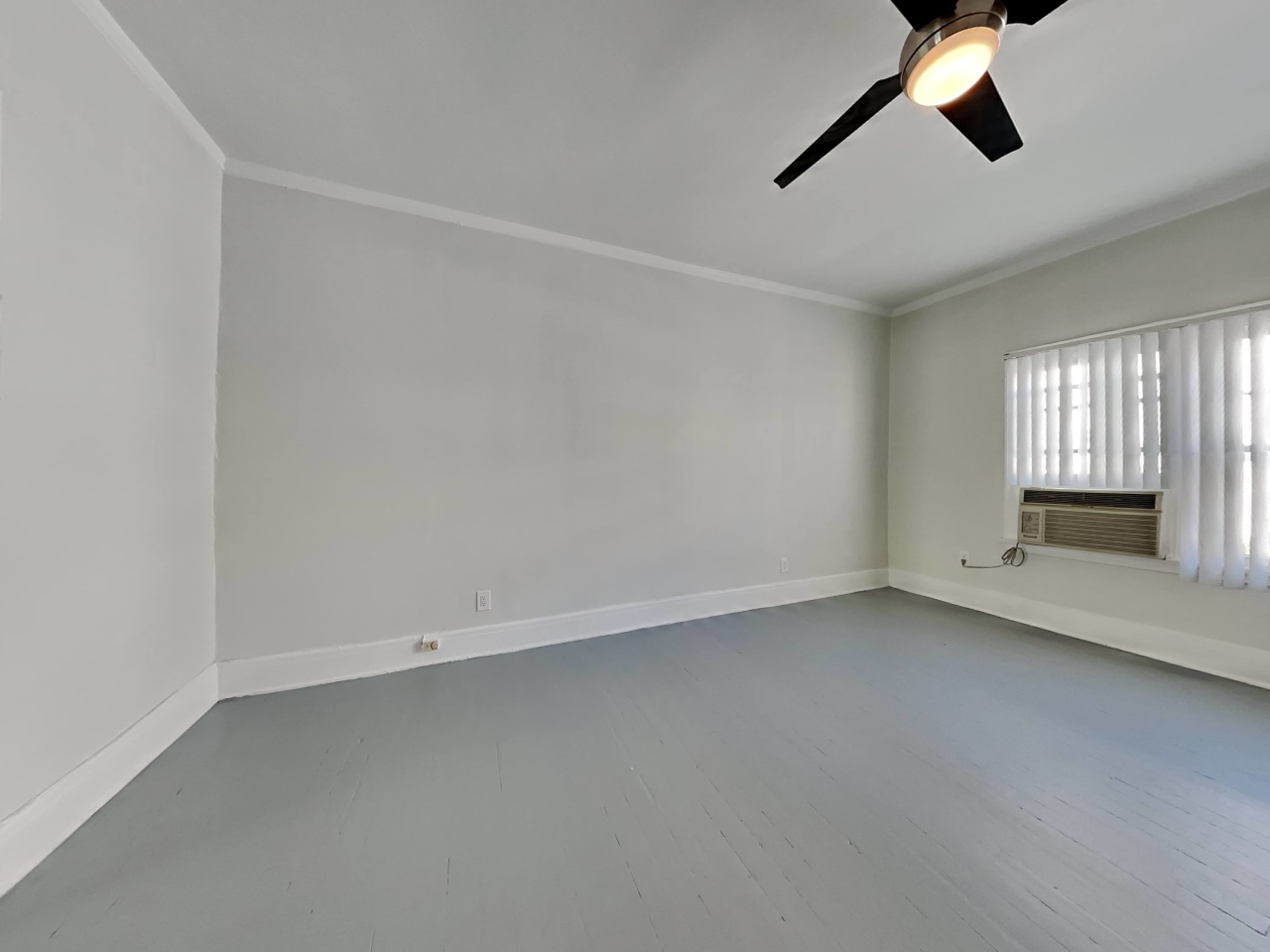 6434 Yucca Street Image 13
