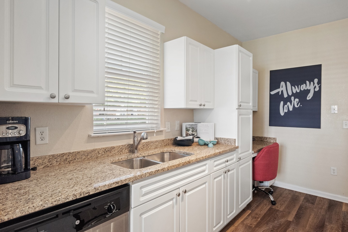 Hideaway at Greenbrier Luxury Apartments Image 28