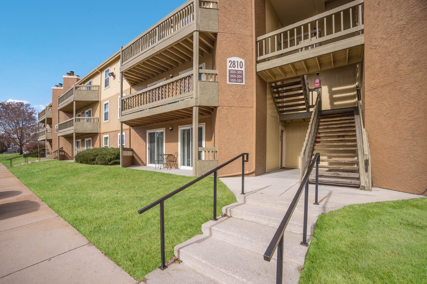 Woodland Hills Apartments Image 22
