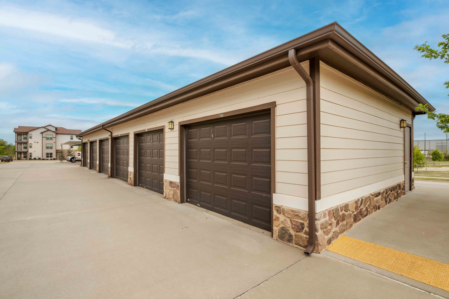 Parc at Bentonville Luxury Apartments Image 32