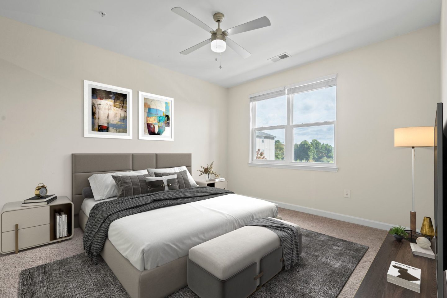 Hawks Landing Luxury Apartments Image 4
