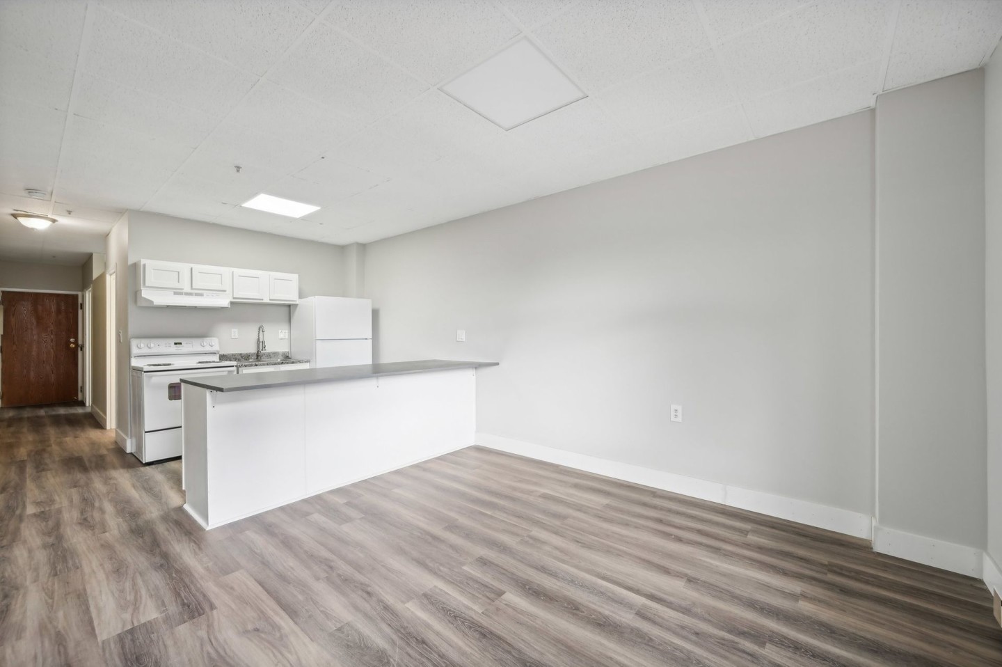 Franklin Park Apartments Image 2