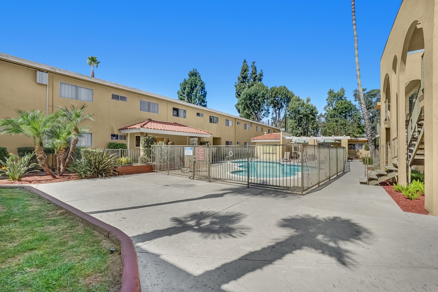 Capistrano Gardens Image 49