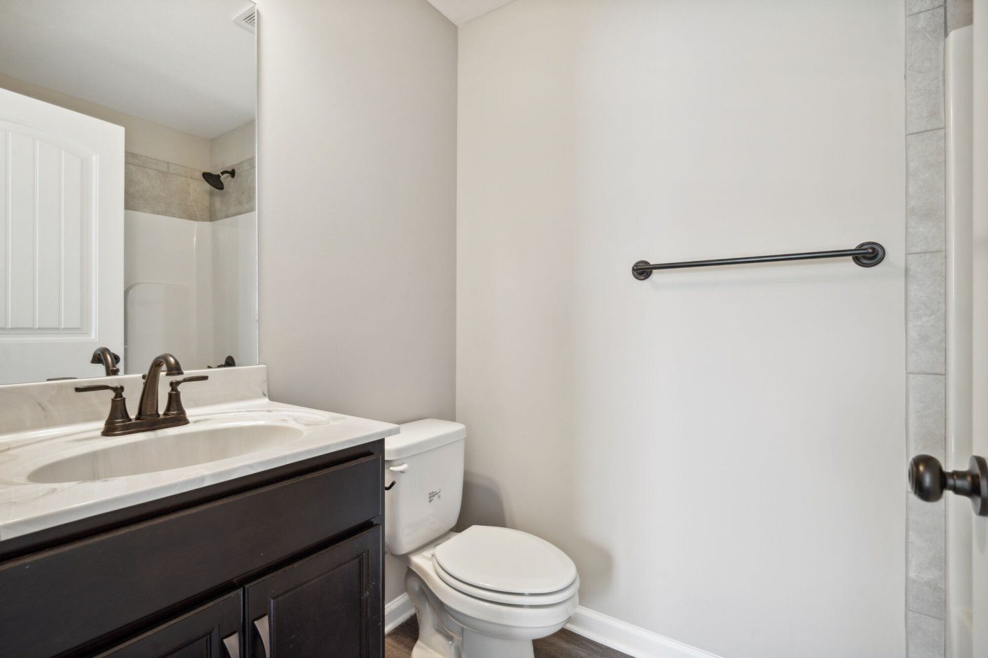 Center Pointe Townhomes Image 19