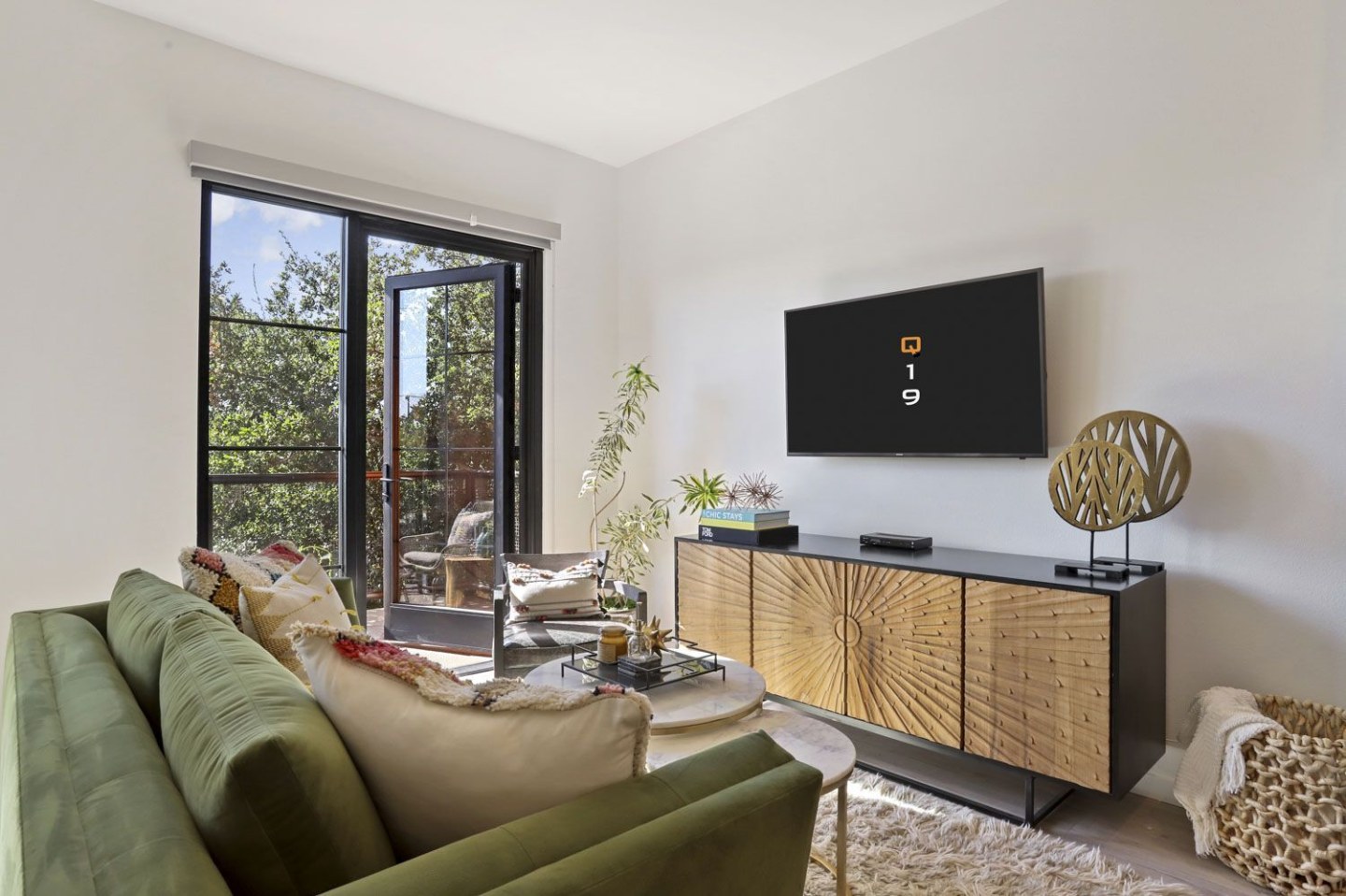 Q19 Apartments Image 6