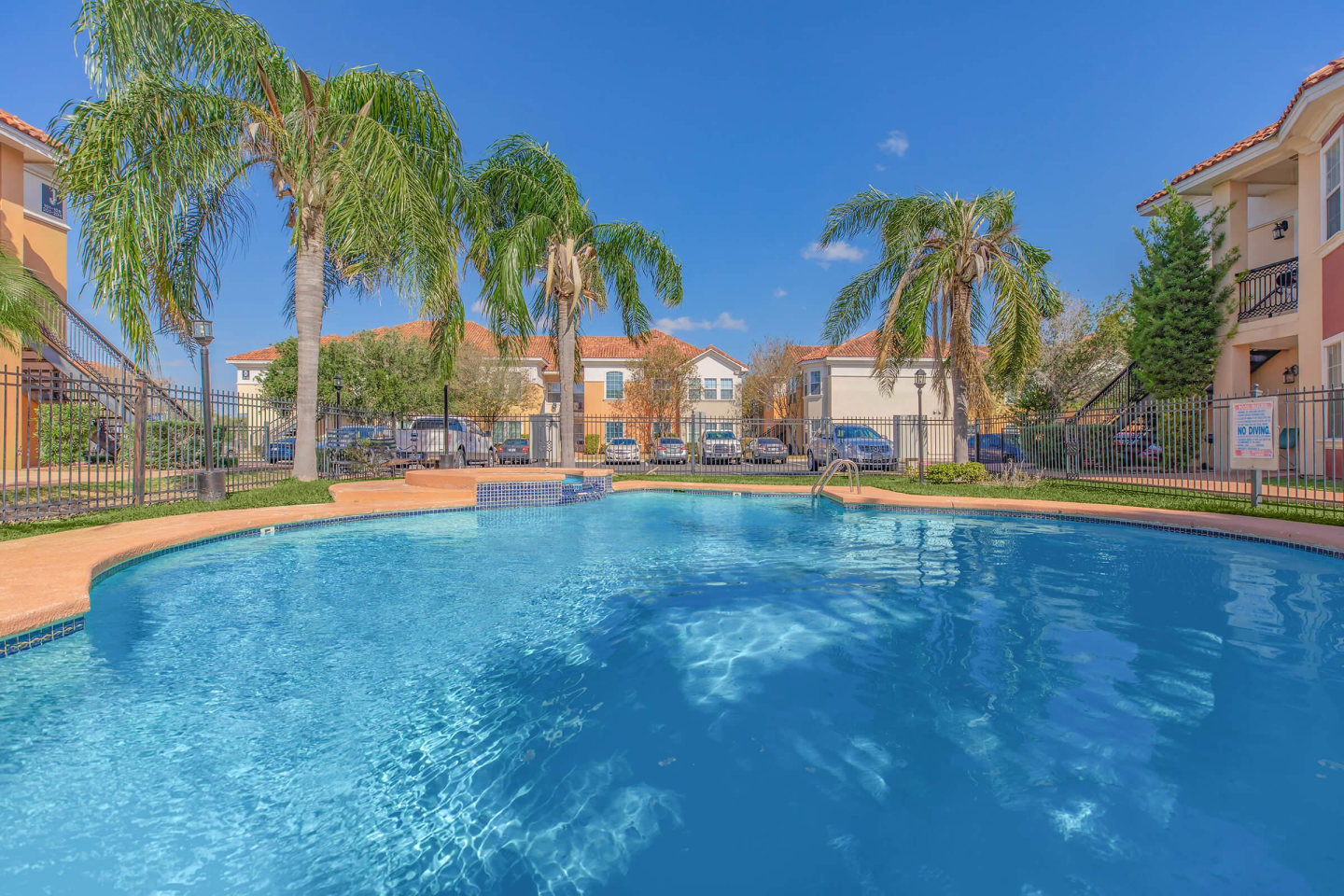 Las Misiones Apartments Image 6