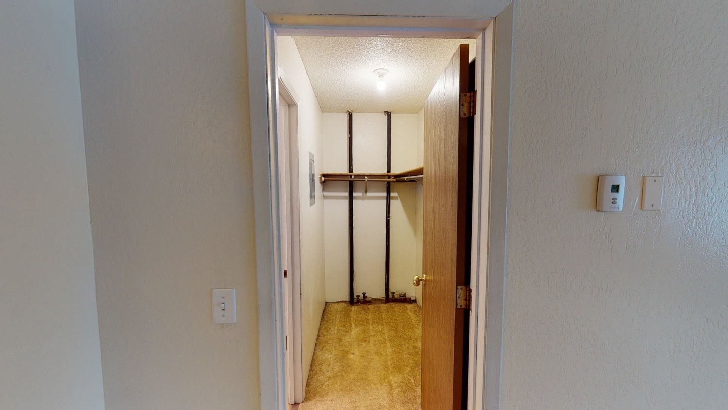 Rancho Tudor Image 13