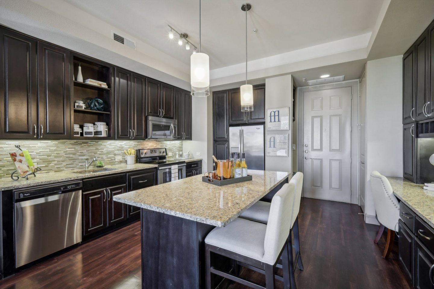 The Kelton at Clearfork Apartments Image 11