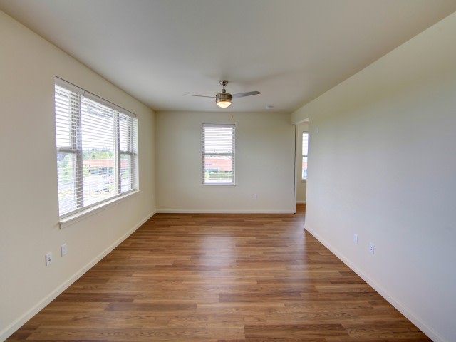 Parkside Lofts Image 21