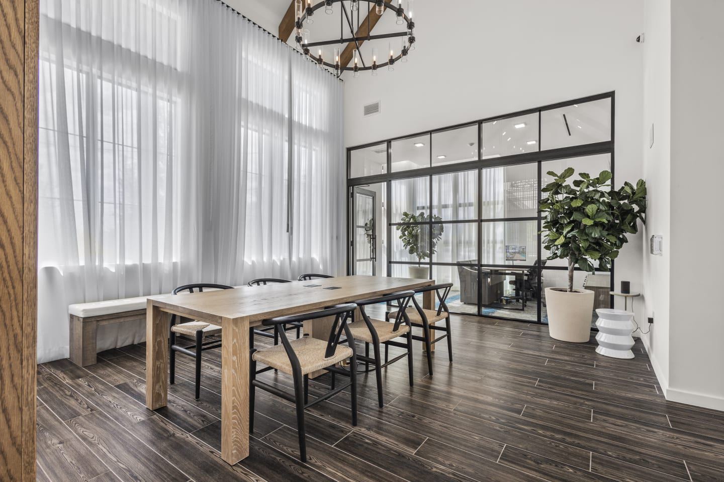 Azalea Luxury Apartments Image 46