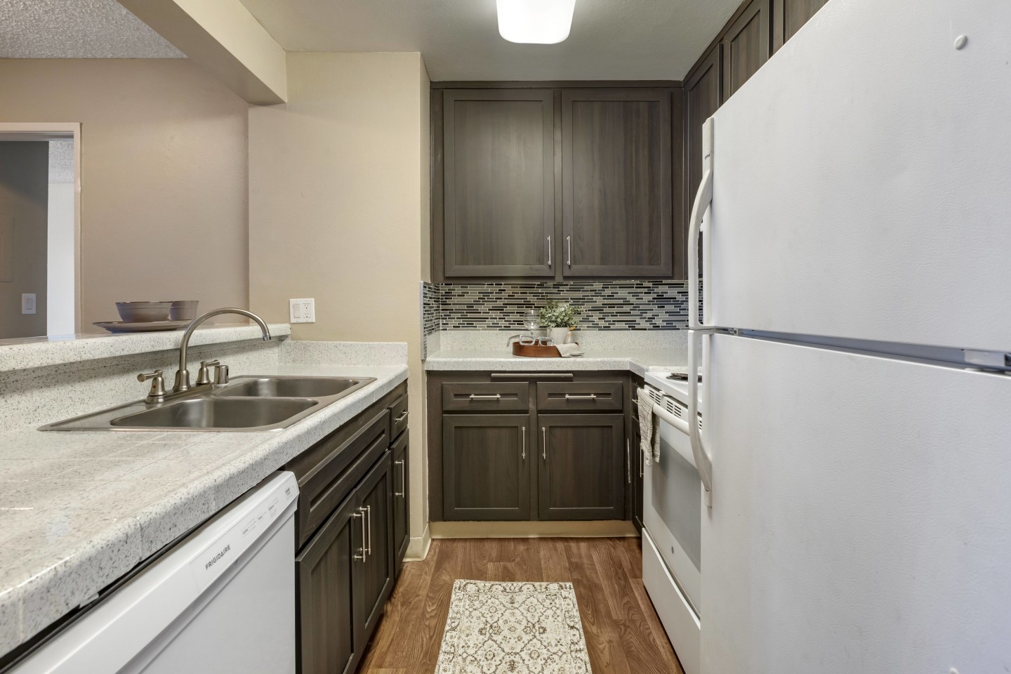 Northview-Southview Apartments Image 12