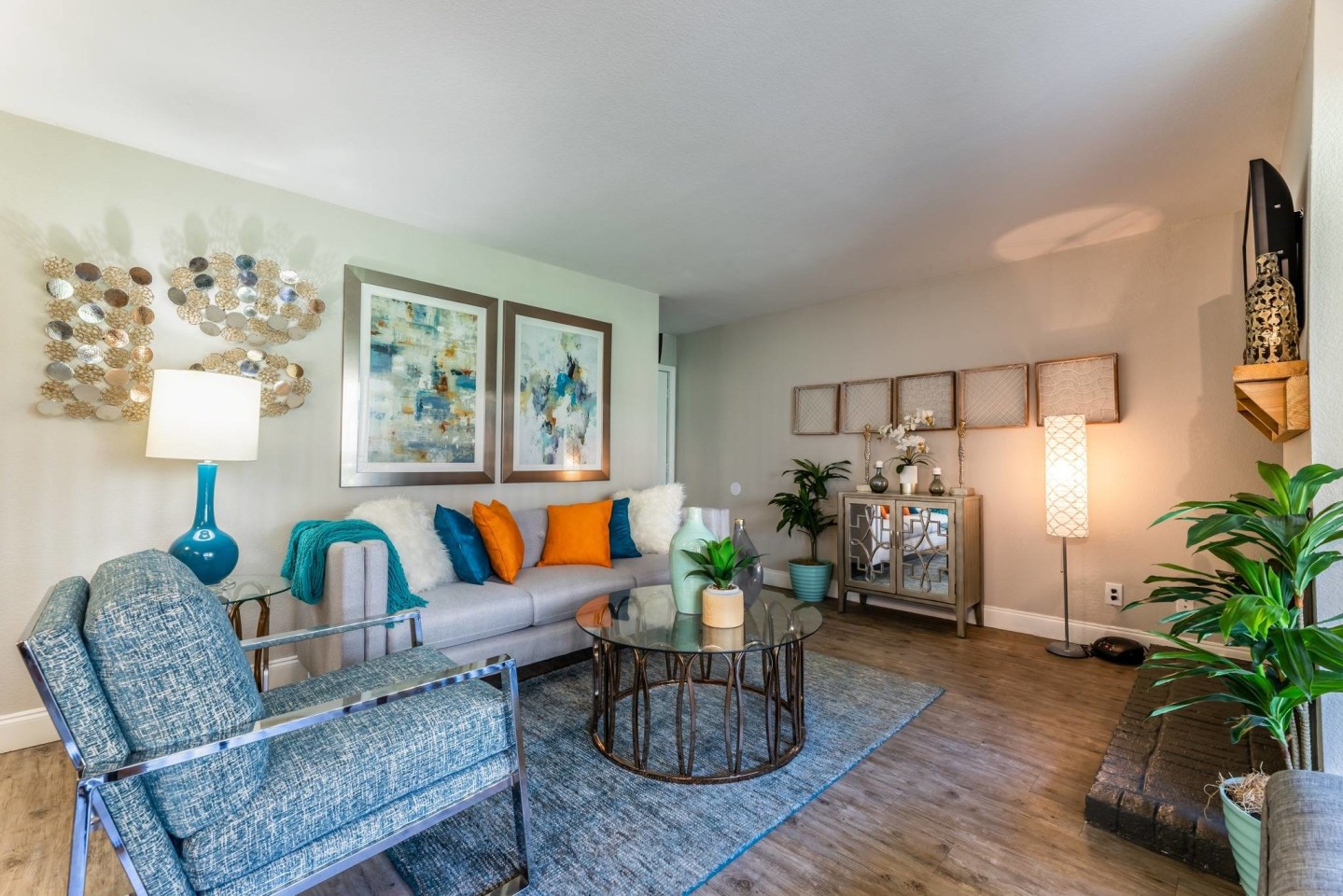 Flintridge Apartment Homes Image 12