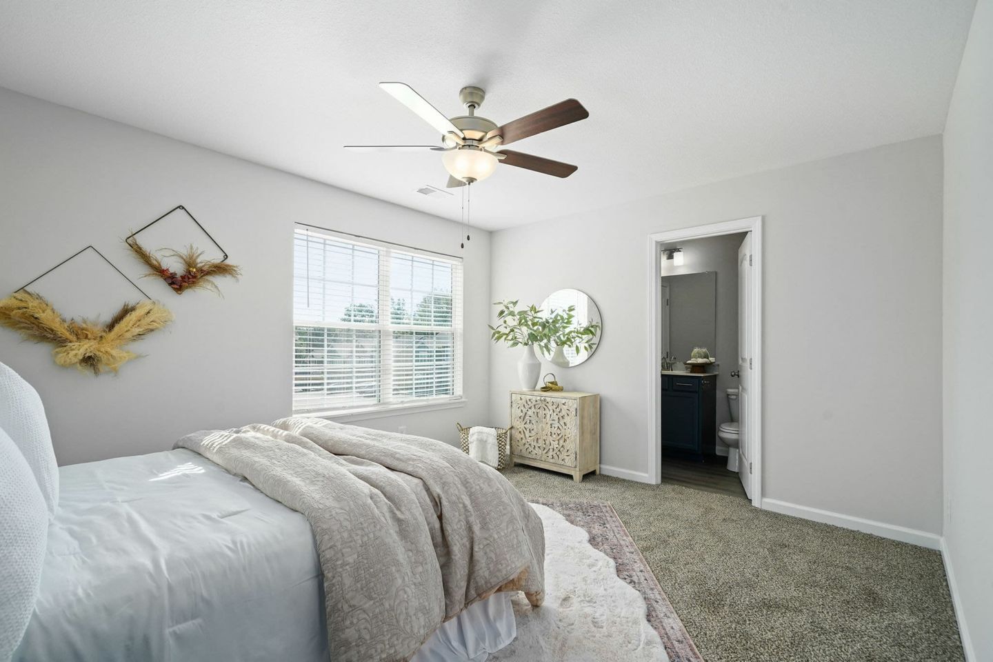 Victory Place Luxury Living Image 17