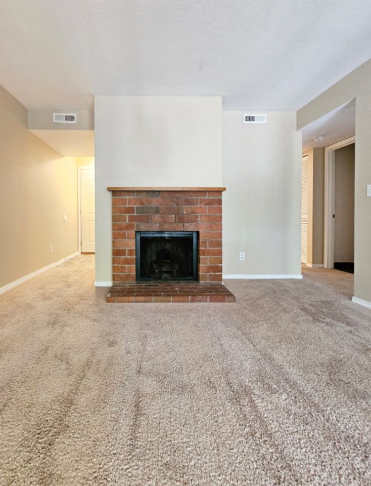 Orchard Park Apartments Image 10